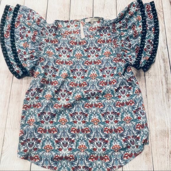 LOFT Scroll Flutter Sleeve Top - Picture 4 of 11